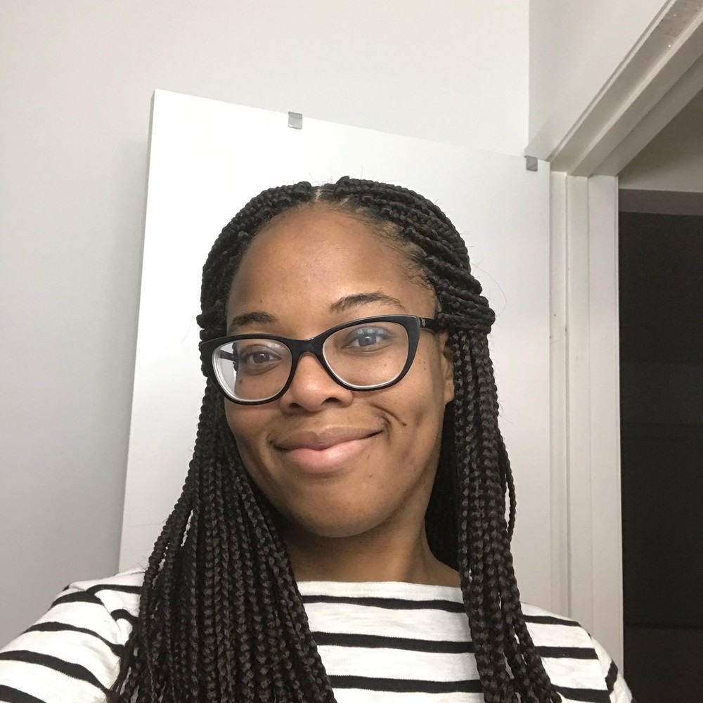 Meet your Posher, Lacee